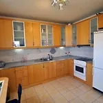 Xenos 2 With 5 Bedrooms Private Swimming Pool, Near The Sea *
