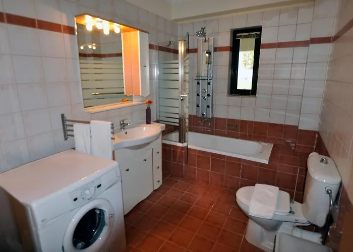 فيلة Xenos 2 With 5 Bedrooms Private Swimming Pool, Near The Sea Tigaki