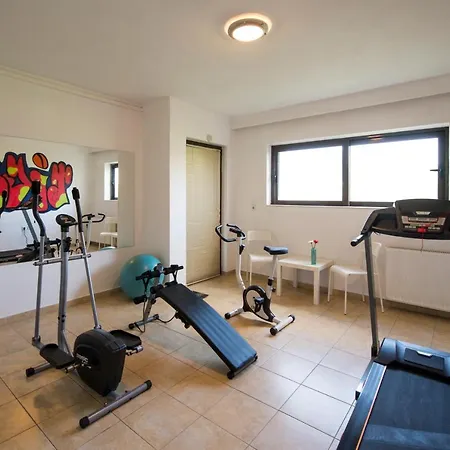 Villa Luxury Xenos 2 With 4 Bedrooms , Private Swimming Pool, Near The Sea *