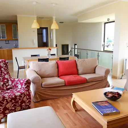 Villa Xenos 2 With 5 Bedrooms Private Swimming Pool, Near The Sea *