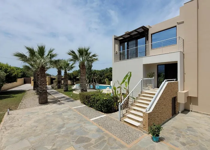 Xenos 2 With 5 Bedrooms Private Swimming Pool, Near The Sea * Тигаки